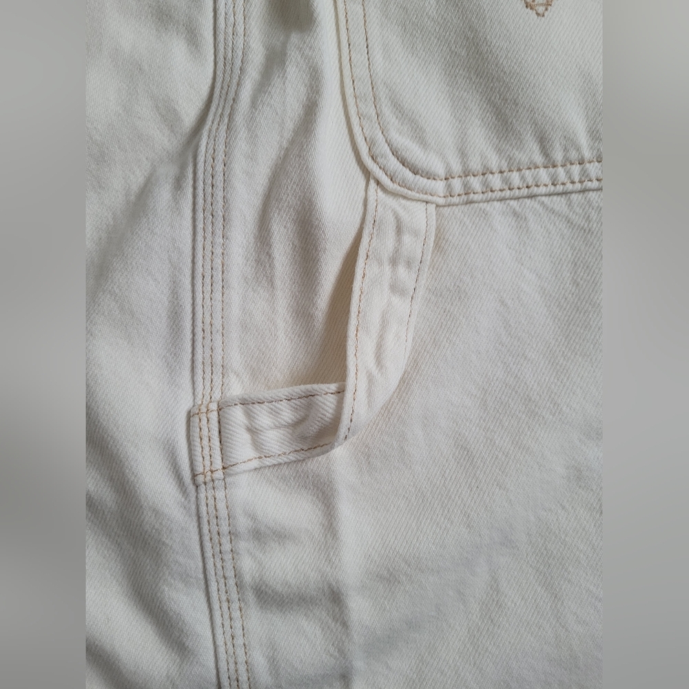 Womens Levi's White Denim Midi Skirt In Size 25 With Back Slit - Picture 7 of 10